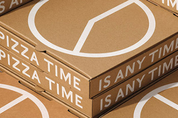 Упаковка для пиццы в виде часов Round-the-Clock Pizza Box
